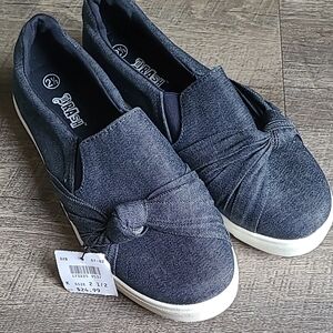 Brash Girl's Denim Slip-On Shoes Size 2.5